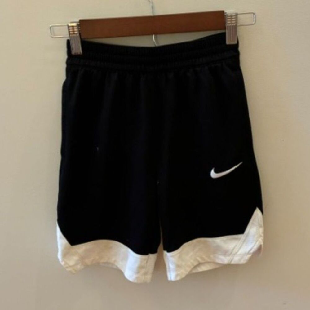 Nike Dri-FIT Boys Athletic Shorts Medium Black White EUC